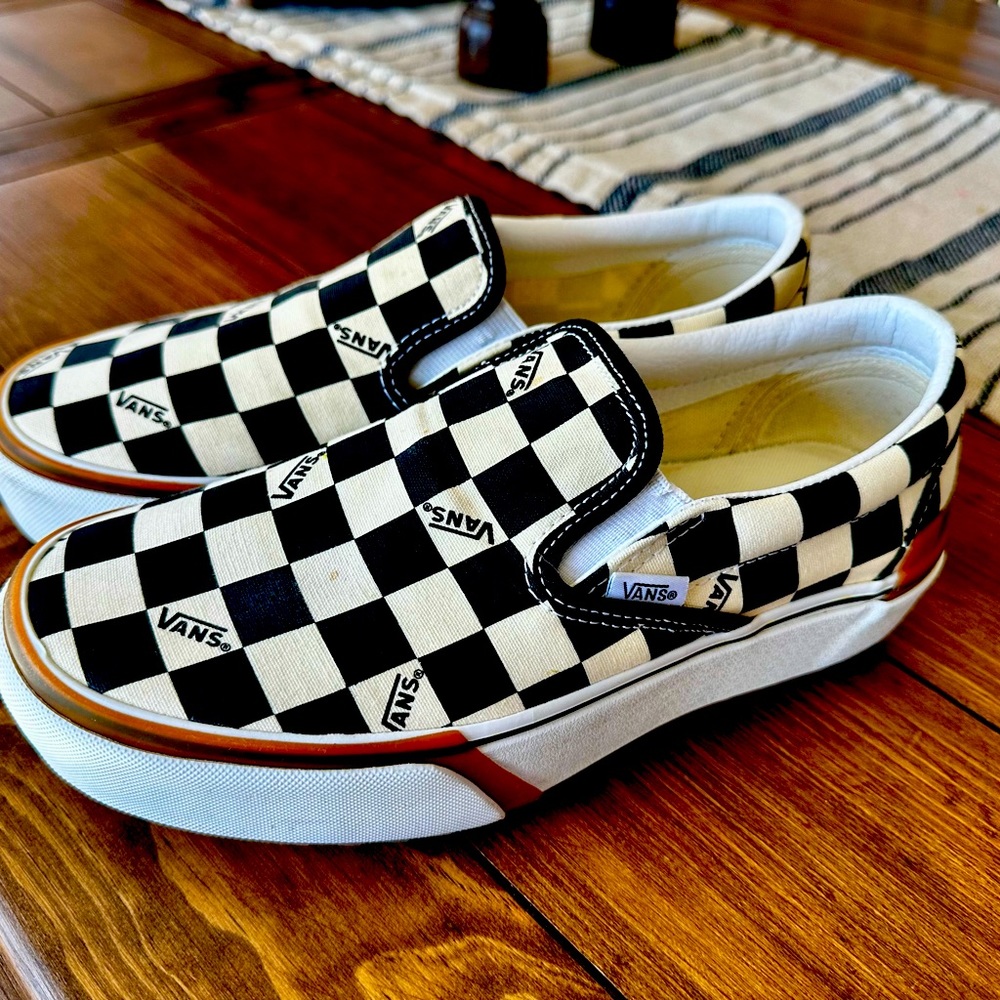 Vans Stacked Platform Checkered Rare!
